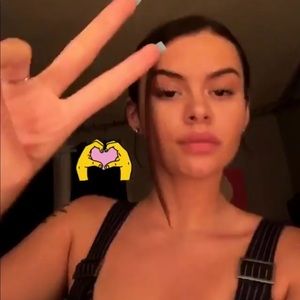 Meet your Posher, Zoe